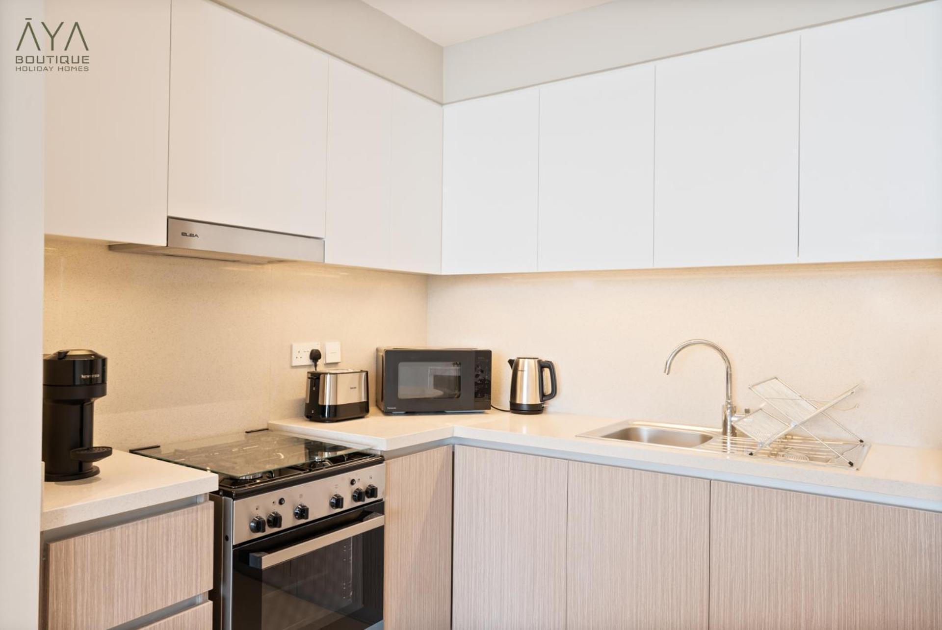 Elegant Luxury With Stunning Views In Creek Harbour Apartment